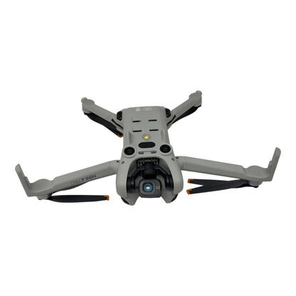 DJI Mini 4 Pro Kameradrohne Flugdrohne - DEFEKT - ERSATZTEILE  SPENDER