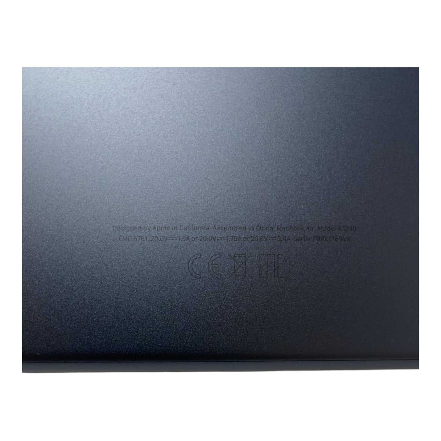 Apple MacBook Air 13" M4 Chip 16GB RAM 256GB SSD - DEFEKT - ERSATZTEILE  SPENDER
