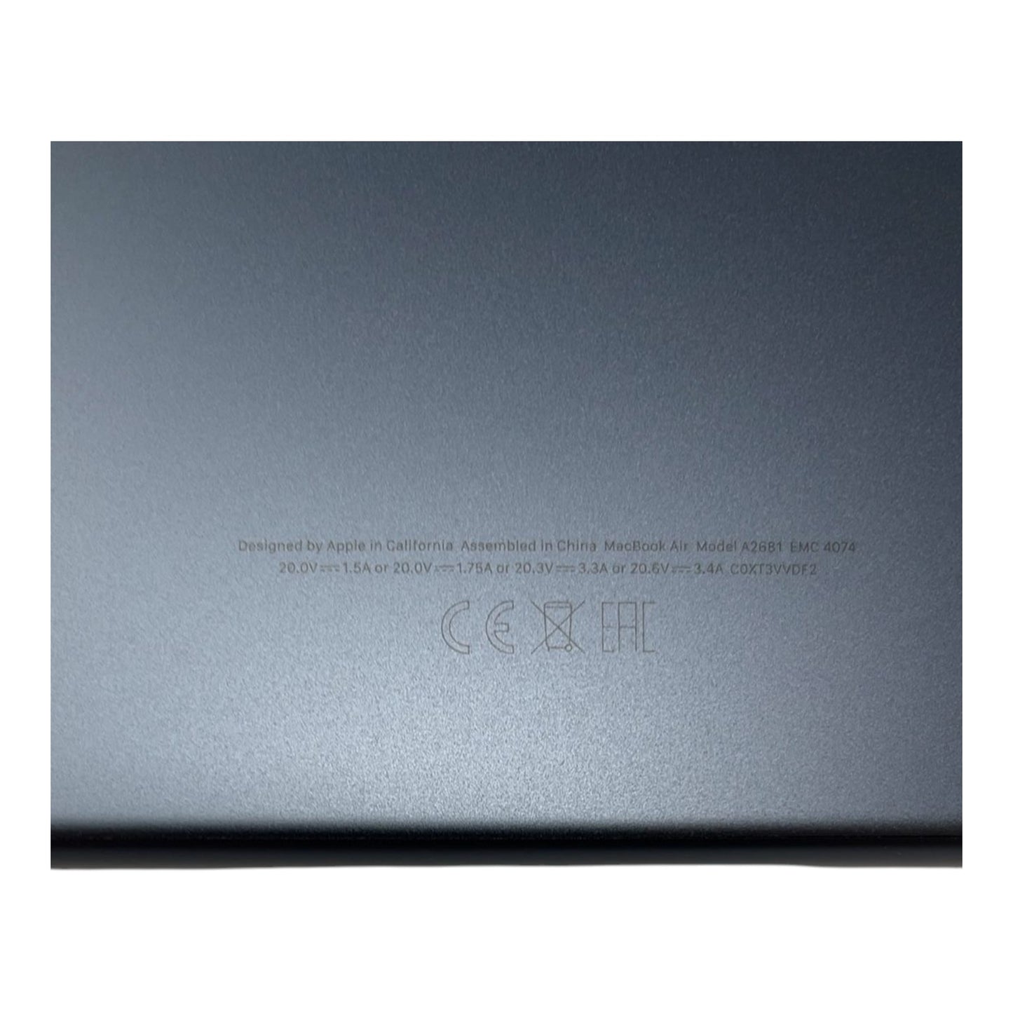 Apple MacBook Air 13" Notebook 8GB RAM 256GB SSD - DEFEKT - ERSATZTEILE  SPENDER
