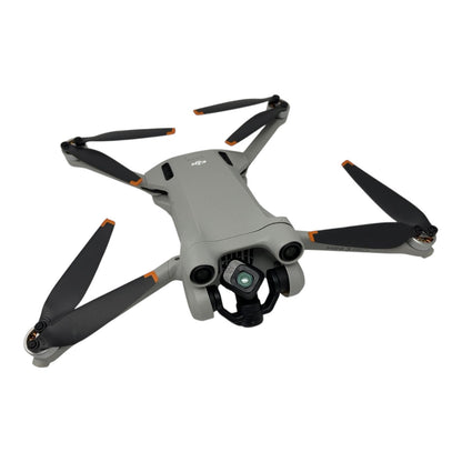 DJI Mini 3 Pro 4K Drohne Kameradrohne Flugdrohne - DEFEKT - ERSATZTEILE  SPENDER