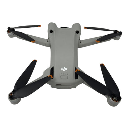 DJI Mini 3 Pro 4K Drohne Kameradrohne Flugdrohne - DEFEKT - ERSATZTEILE  SPENDER