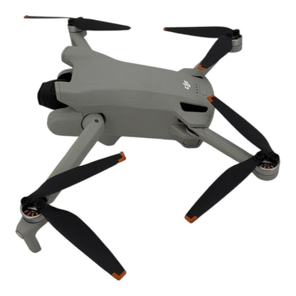 DJI Mini 3 Kameradrohne Flugdrohne 4K HDR - DEFEKT - ERSATZTEILE  SPENDER