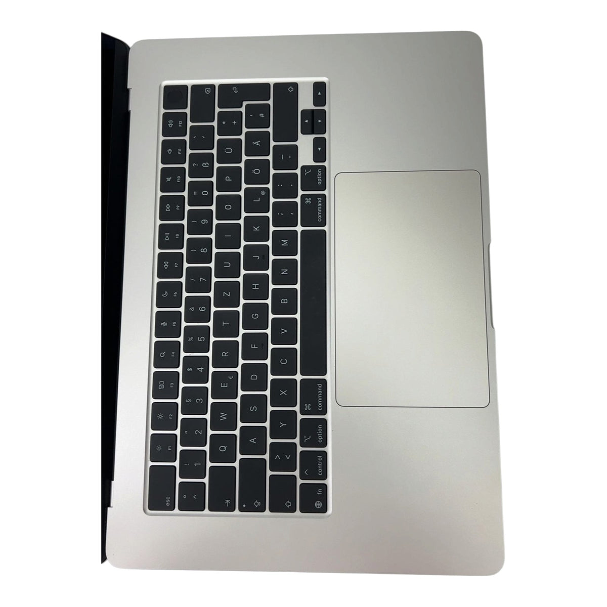 Apple MacBook Air 15" M4 Chip 16GB RAM 512GB SSD - DEFEKT - ERSATZTEILE  SPENDER
