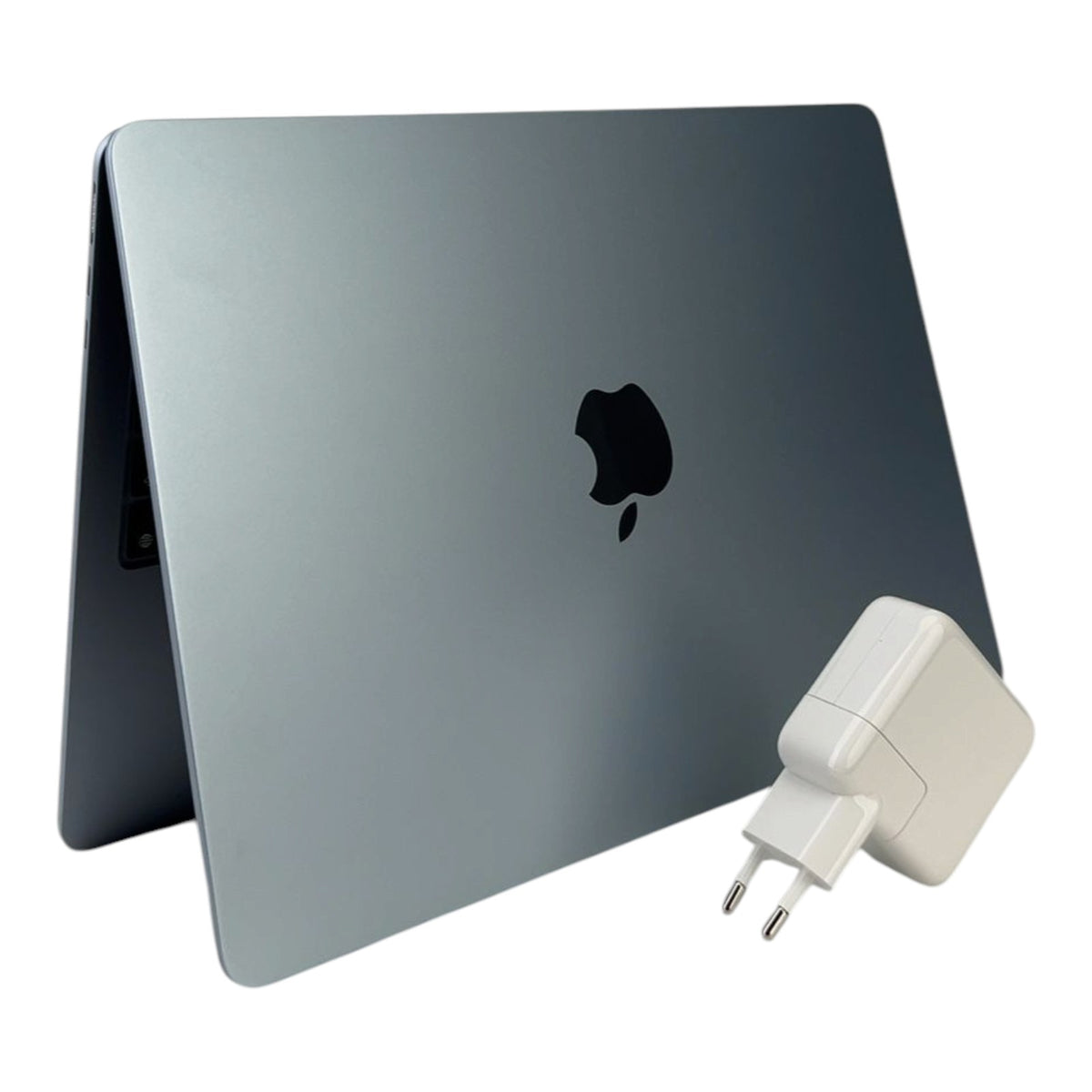 Apple MacBook Air 13" M4 Chip 16GB RAM 256GB SSD iCloud-Sperre - DEFEKT - ERSATZTEILE  SPENDER