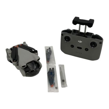 DJI Mini 3 Kameradrohne Flugdrohne Quadrocopter - DEFEKT - ERSATZTEILE  SPENDER