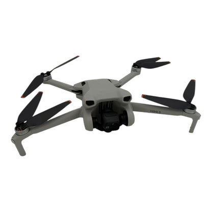 DJI Mini 3 Kameradrohne Flugdrohne Quadrocopter - DEFEKT - ERSATZTEILE  SPENDER