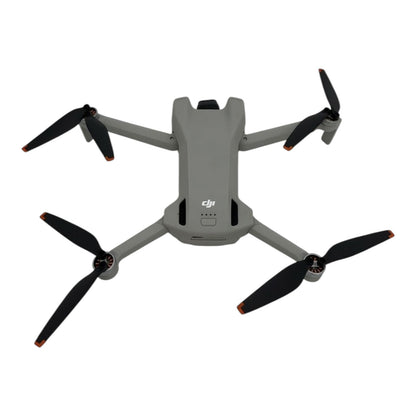 DJI Mini 3 Kameradrohne Flugdrohne Quadrocopter - DEFEKT - ERSATZTEILE  SPENDER