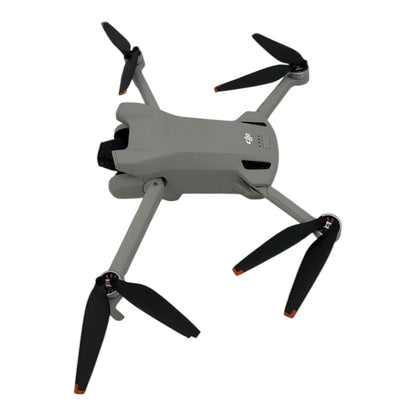 DJI Mini 3 Kameradrohne Flugdrohne Quadrocopter - DEFEKT - ERSATZTEILE  SPENDER