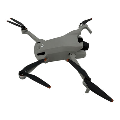 DJI Mini 3 Kameradrohne Flugdrohne Quadrocopter - DEFEKT - ERSATZTEILE  SPENDER