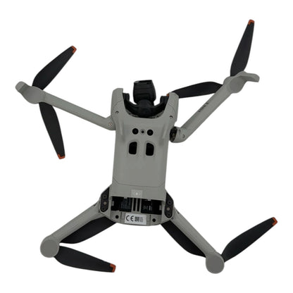 DJI Mini 3 Kameradrohne Flugdrohne Quadrocopter - DEFEKT - ERSATZTEILE  SPENDER