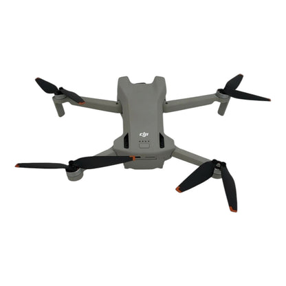 DJI Mini 3 Kameradrohne Flugdrohne Quadrocopter - DEFEKT - ERSATZTEILE  SPENDER