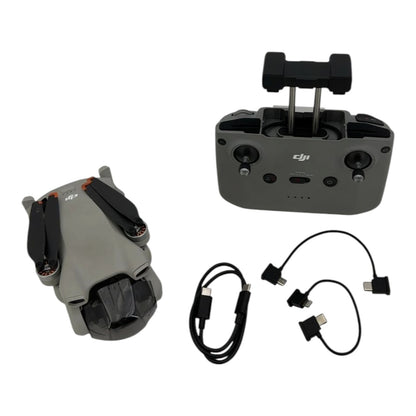 DJI Mini 3 Kameradrohne Flugdrohne Quadrocopter - DEFEKT - ERSATZTEILE  SPENDER