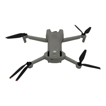 DJI Mini 3 Kameradrohne Flugdrohne Quadrocopter - DEFEKT - ERSATZTEILE  SPENDER