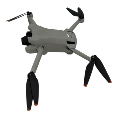 DJI Mini 3 Kameradrohne Flugdrohne Quadrocopter - DEFEKT - ERSATZTEILE  SPENDER