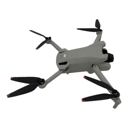DJI Mini 3 Kameradrohne Flugdrohne Quadrocopter - DEFEKT - ERSATZTEILE  SPENDER