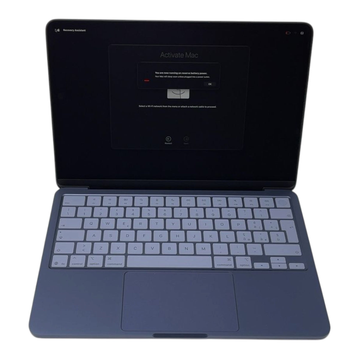 Apple MacBook Neo 13" A18 Pro Chip 512GB SSD iCloud-Sperre - DEFEKT - ERSATZTEILE  SPENDER